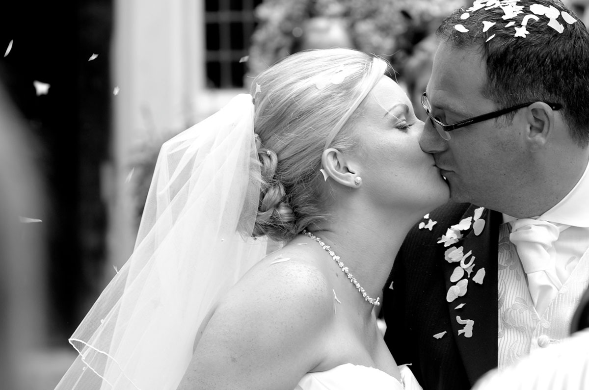 The wedding kiss in black and white